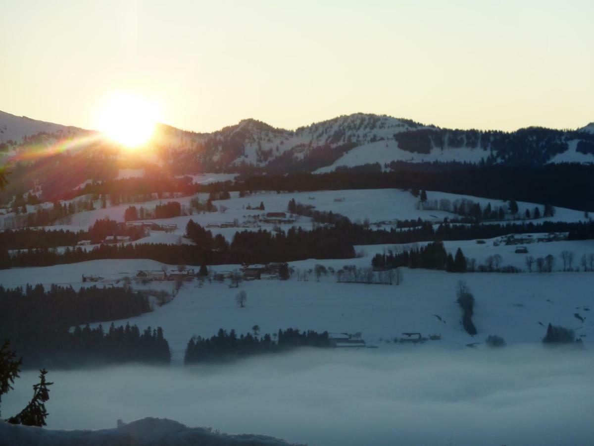 Schoenblick Hotel Garni Ferienwohnungen Lindenberg im Allgäu Exteriör bild